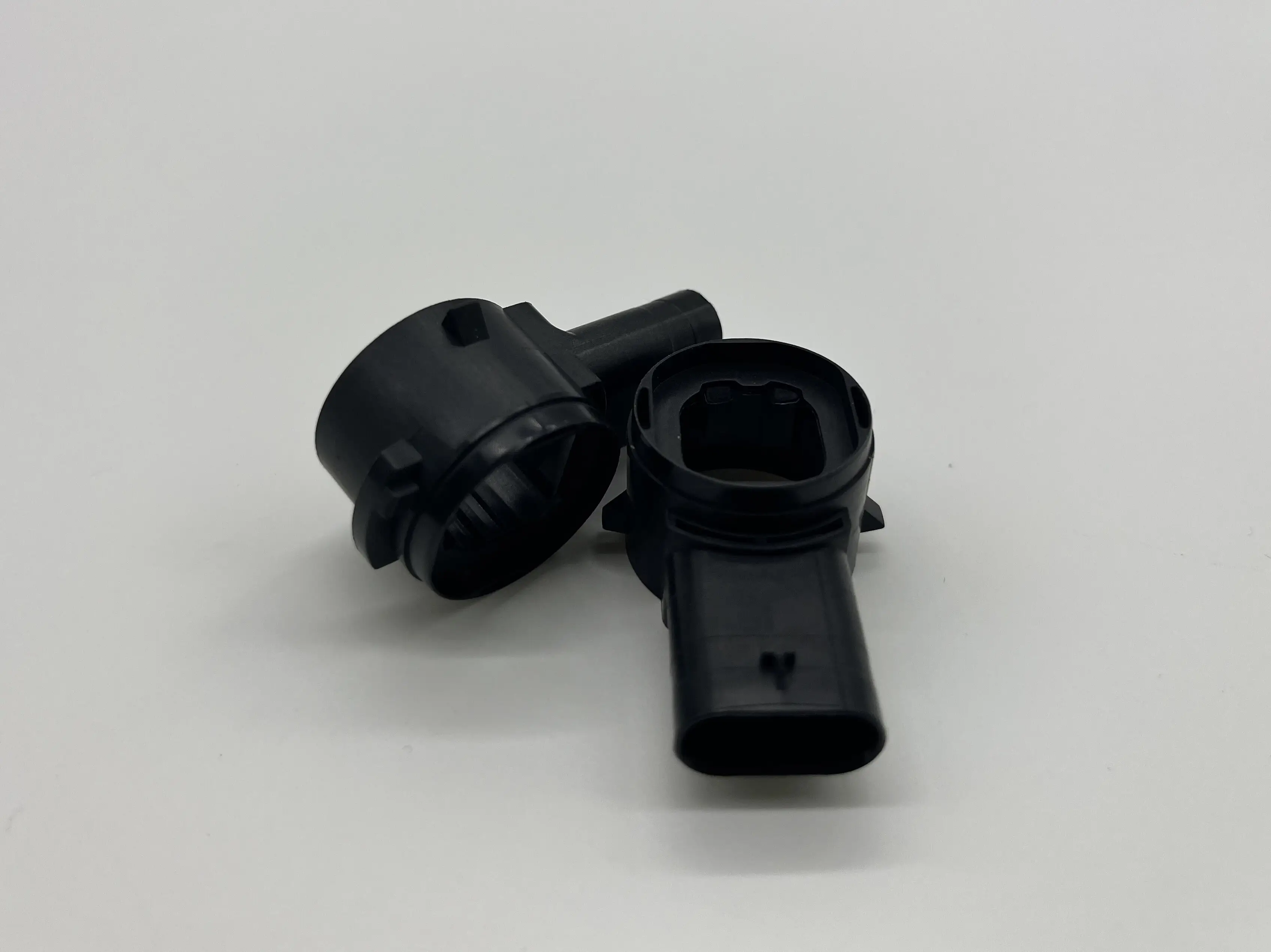Automotive Plastic Injection Molding Companies - - Pioneer Plastech-1 2