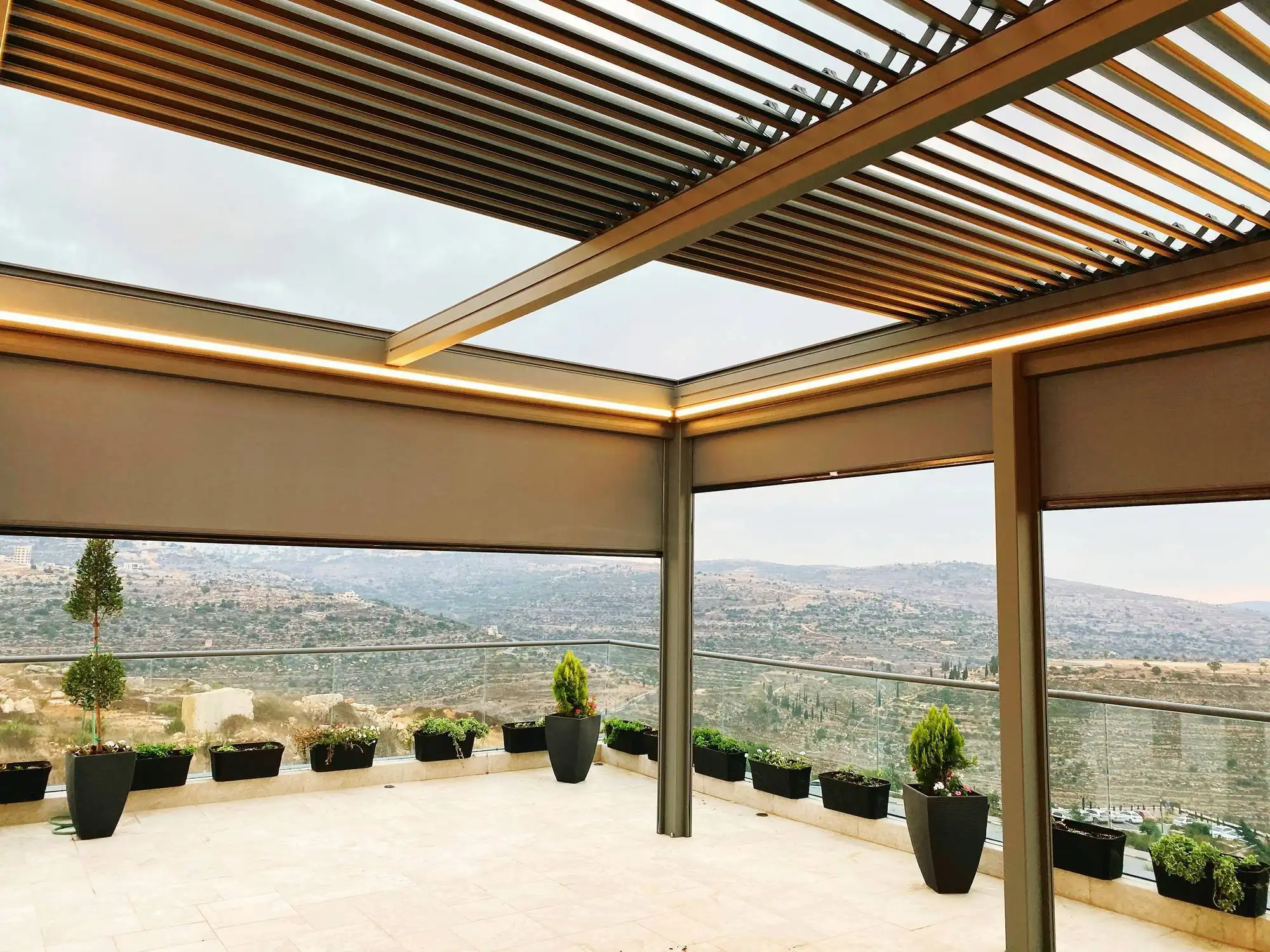 Outdoor Retractable Canopy Pergola by Yongdi-1 3