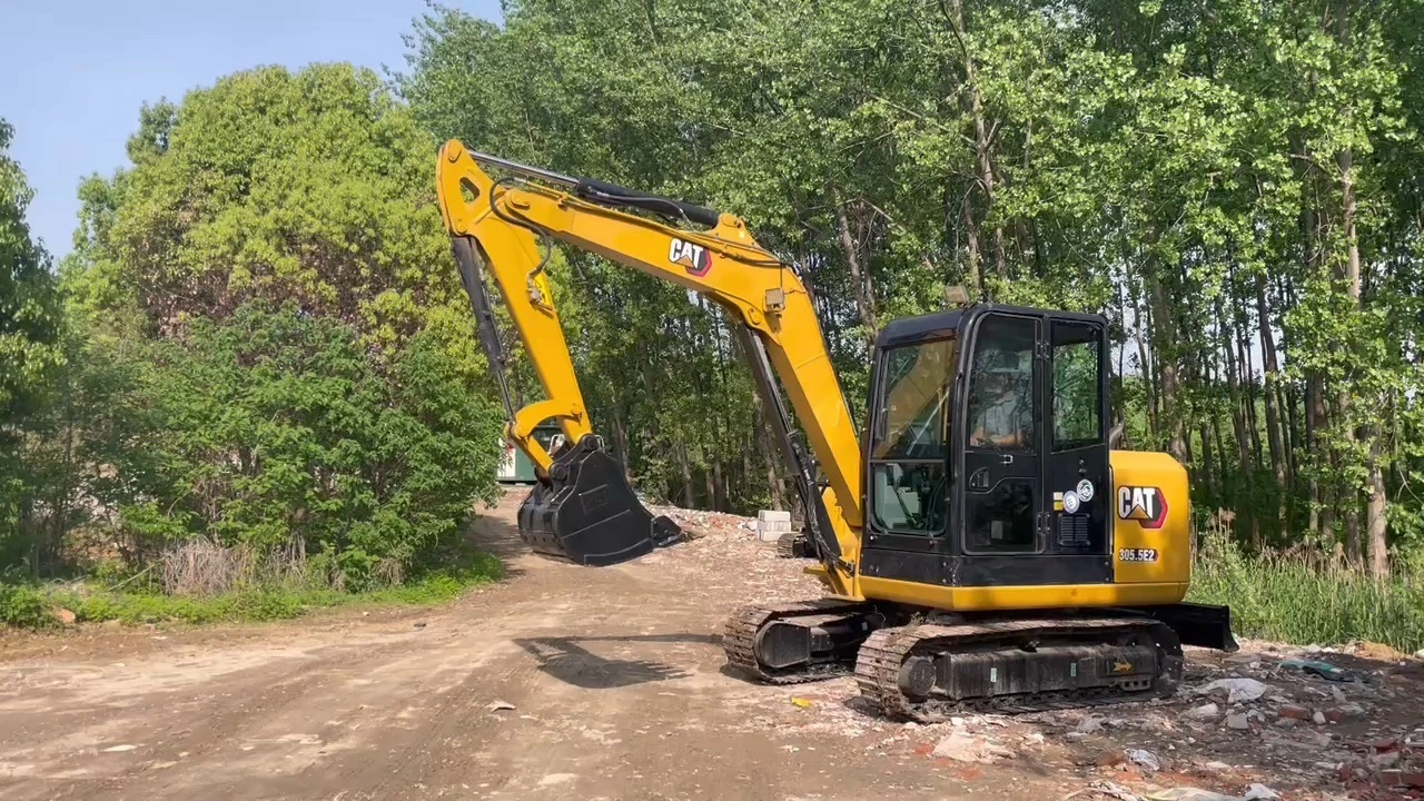 Original Mini pelle sur chenilles CAT 5.5, 305.5 tonnes, avec pouce hydraulique, Caterpillar 305.5E,2 1