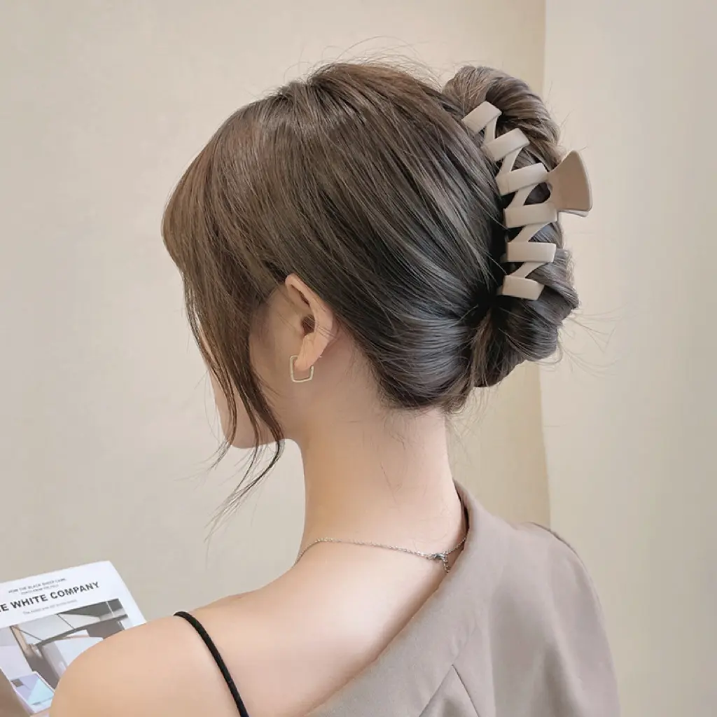 Custom Decorative Hair Clips Price List 4