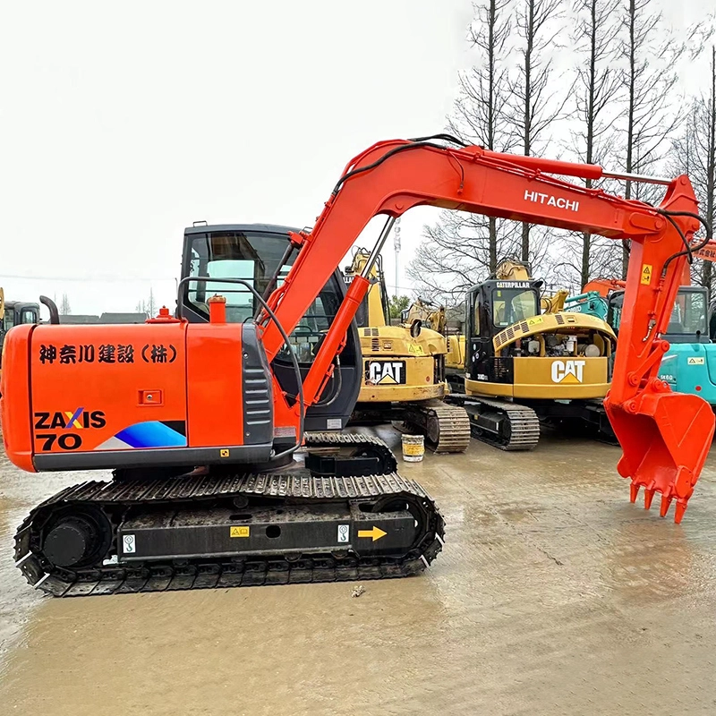 Le Japon a fabriqué des mini-excavatrices hydrauliques Ex70 utilisées par la ferme Digger Zx70-6 1