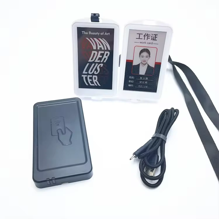 Markieren Sie den Arbeitsausweis mit ESL-Namensschild 1