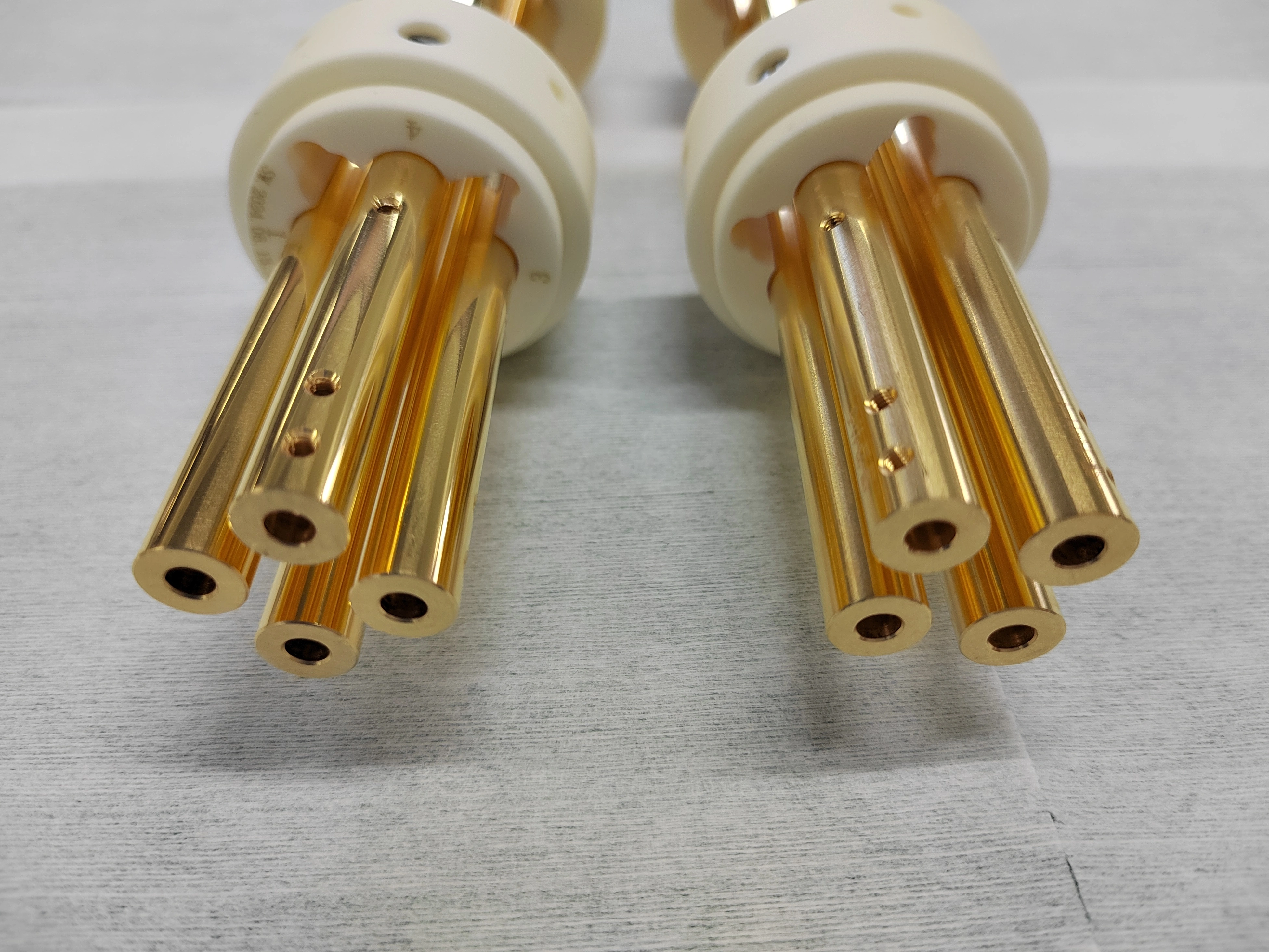 High Precision Parts Manufacturer Electrode Rods Are Manufactured From Molybdenum. Our Standard Range of Collars Are Manufactured in High Purity Grade Alumina Ceramic. Or Indeed Help to Identify Potential Performance Issues with Existing Instrument Designs.Electrode Rods Can also Be Manufactured From a Variety of Different Materials Including Stainless Steel.with Good Price 4