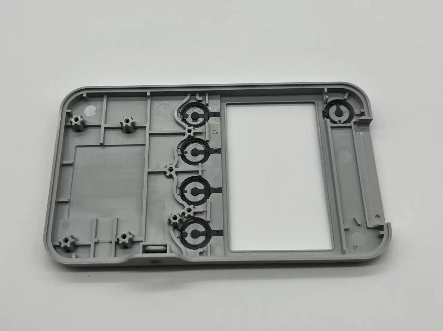 Injection Molding for Medical Devices by Pioneer Plastech 2