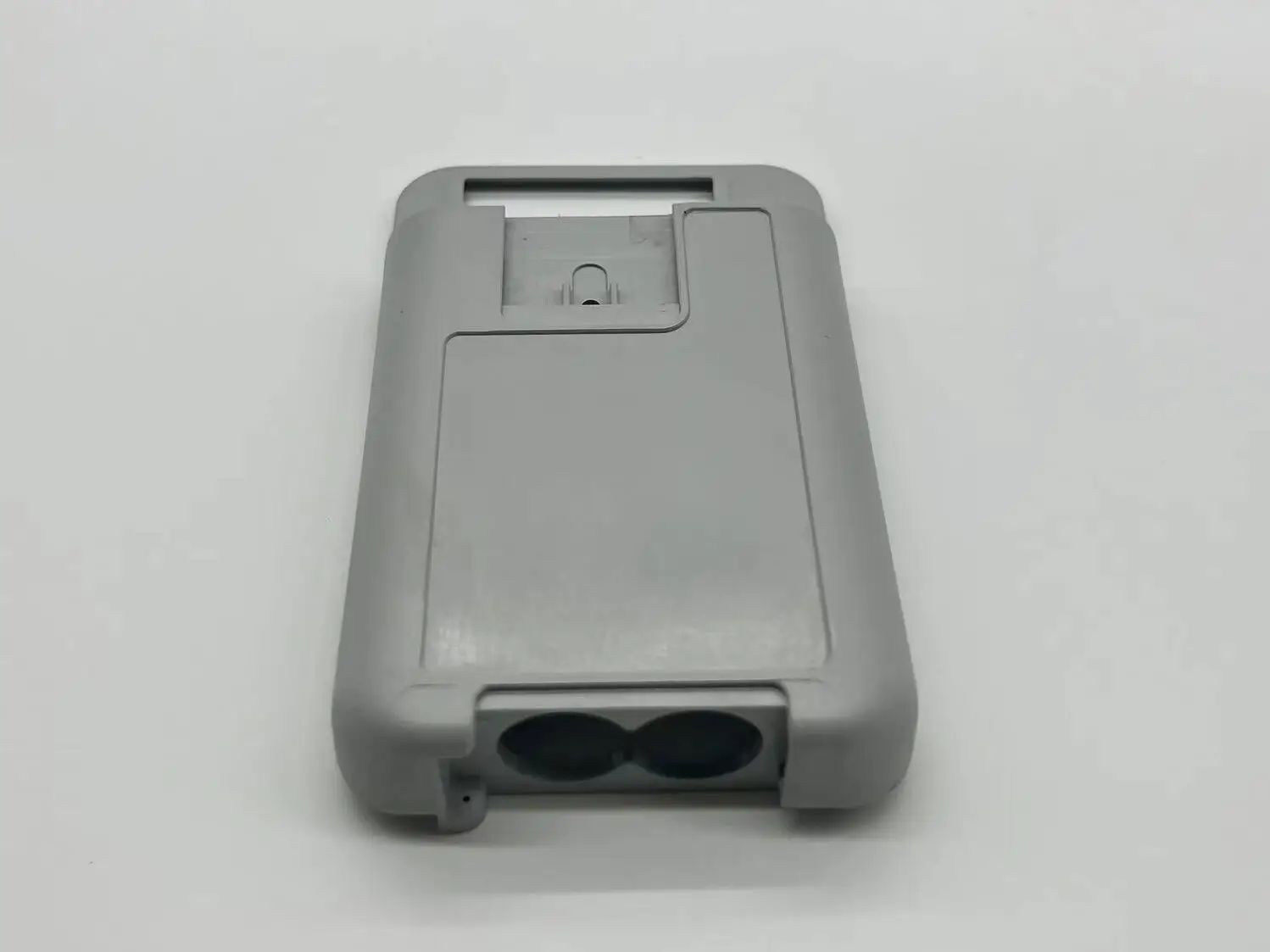 Injection Molding for Medical Devices by Pioneer Plastech 9
