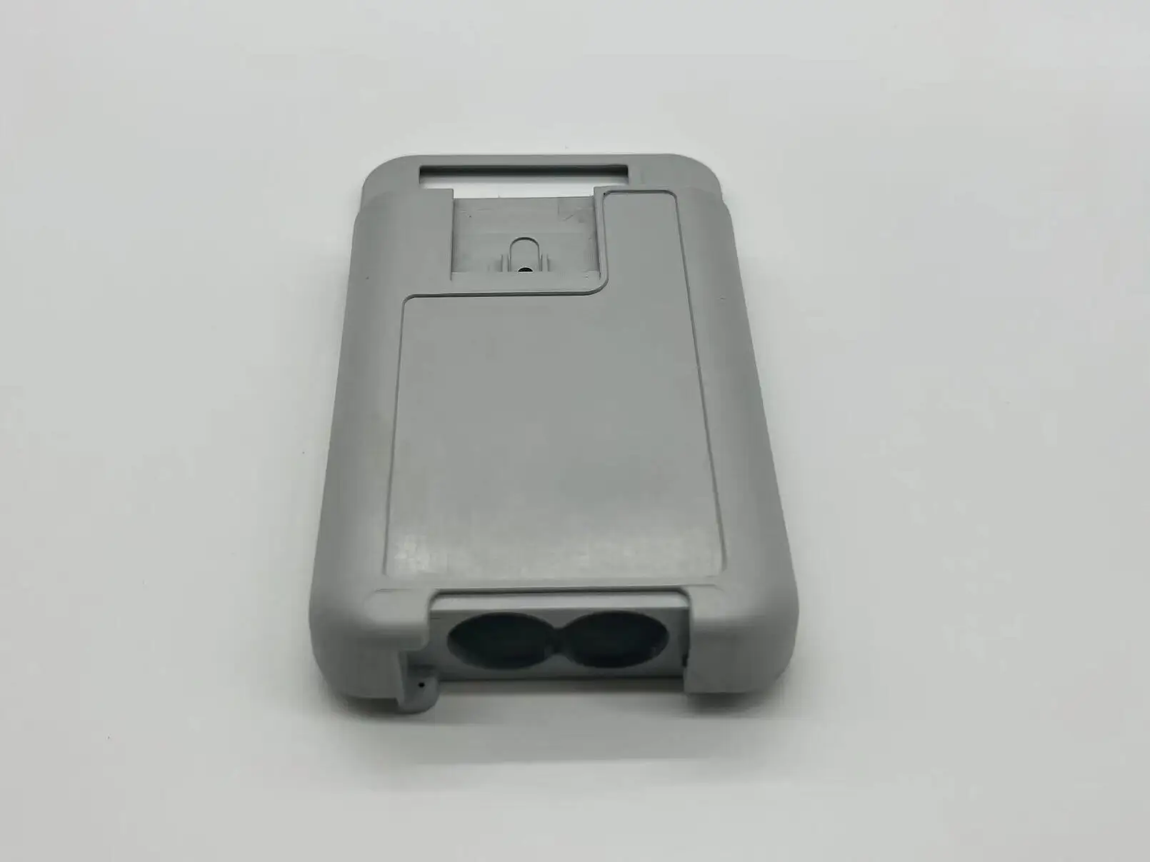 Injection Molding for Medical Devices by Pioneer Plastech 13