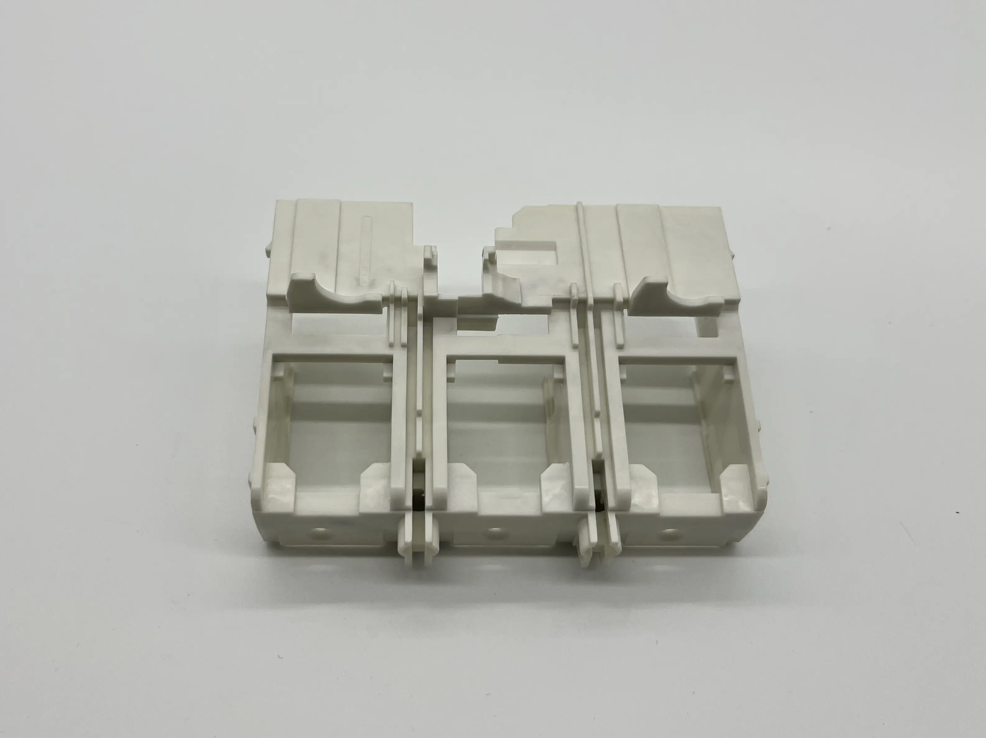 Automotive Injection Molding - - Pioneer Plastech-1 5