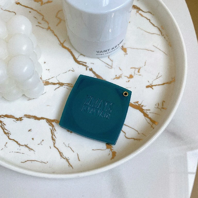 Dowell ジュエリー酢酸ボードクロスボーダーコームミラーセット彫刻ロゴレトロ高度な帯電防止ヘアコーム 1