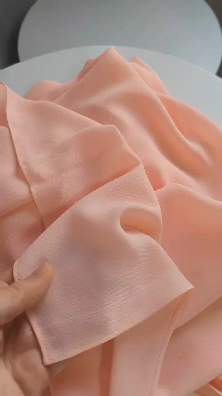 tudung hijab selendang sifon bertekstur kotak klasik selendang sifon rubby 1