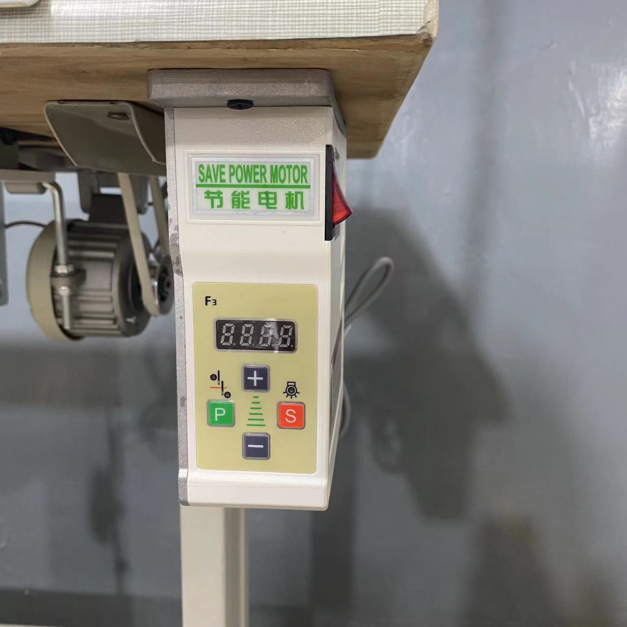 MT-810 أتمتة التصنيع باستخدام الحاسب الآلي متعددة الوظائف إبرة الأحذية آلة الخياطة السرير 7