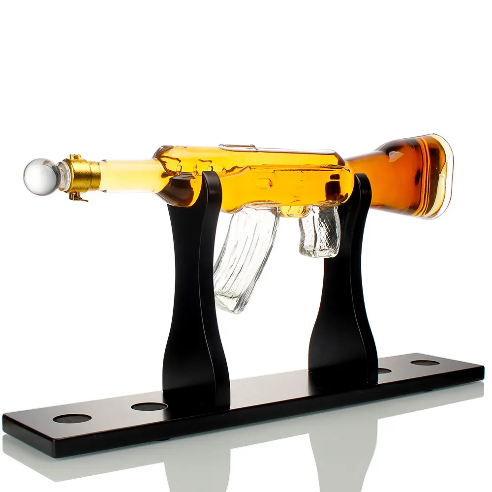 Bepoke Whiskey Square Bottle Whiskey Square Bottle Company 3