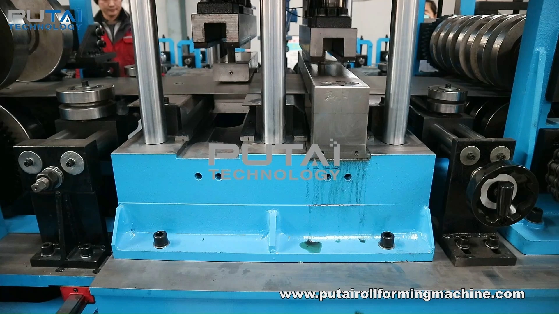 Machine de formage de pannes automatique Putai CZ 1