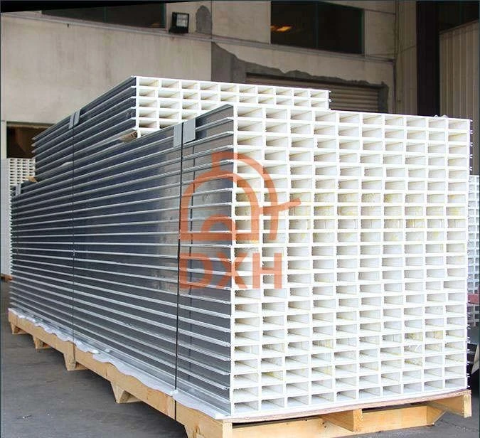 Exhibición y ventajas de los paneles de pared de casas de contenedores comunes 1