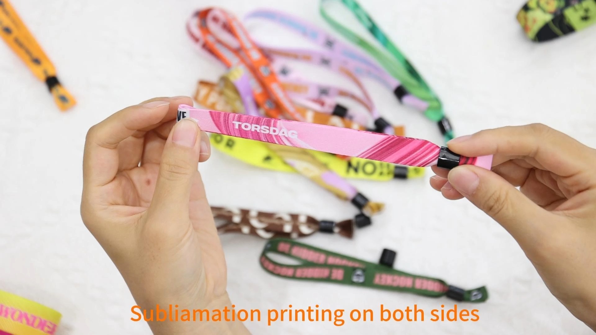 Hot Sale Disposable Wristband Polyester excudendi Carpi Band Cum Plastic uno tempore utens cincinno 1