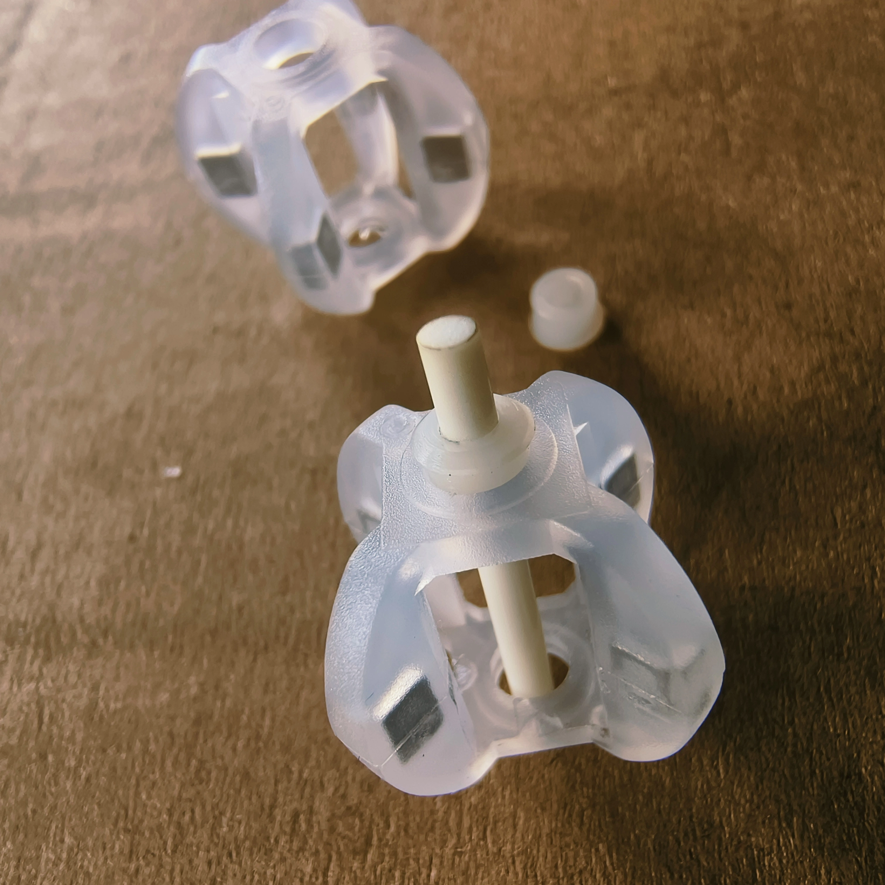 Sanqiaohui SeaWater Flow Sensor Parts Magnetic rotor and anti-corrosion ceramic shaft 1