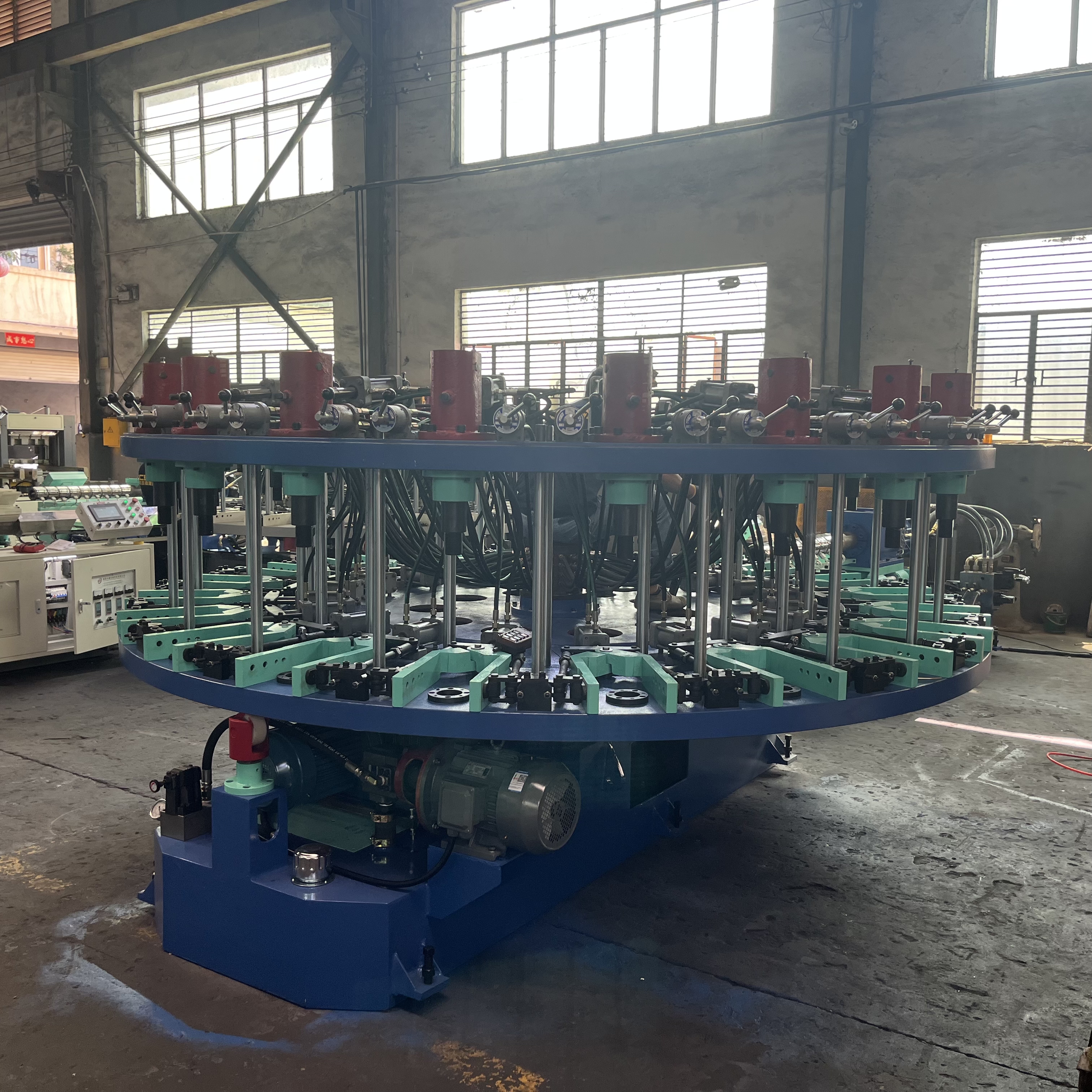 Customized Sole Molding Machine From China for Sale 3