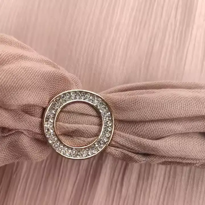 Low-cost Modest Hijab with Custom Services for Supermarket 4