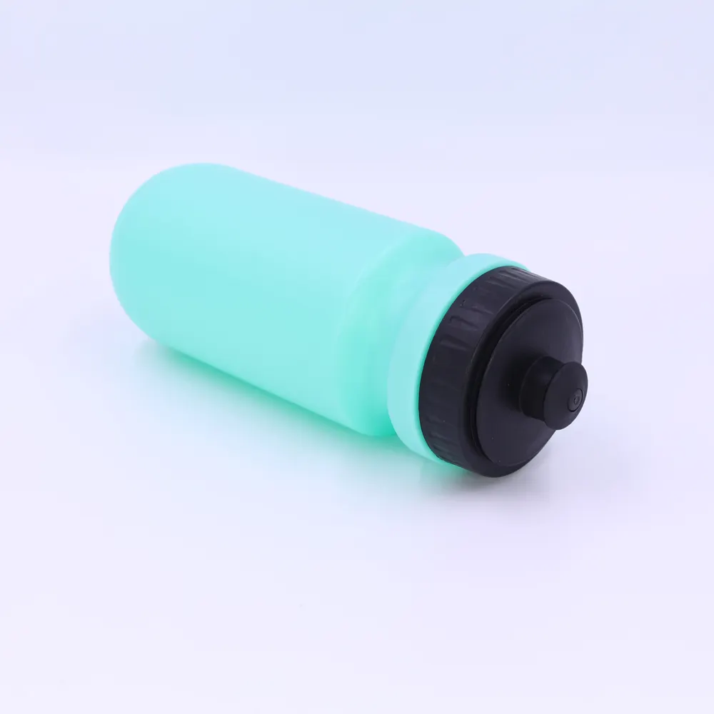 Custom Gym Water Bottles for Office 7.5*20cmfrom China 5