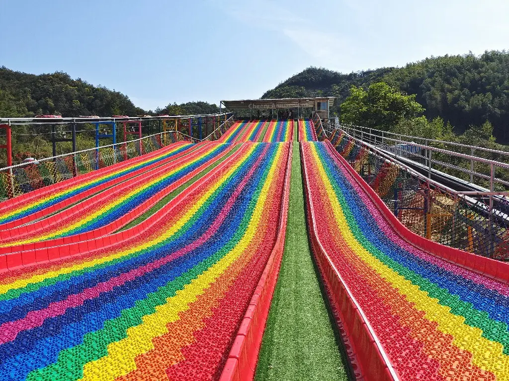 Best Price Commercial Outdoor Playground Equipment Manufacturers Price List 4