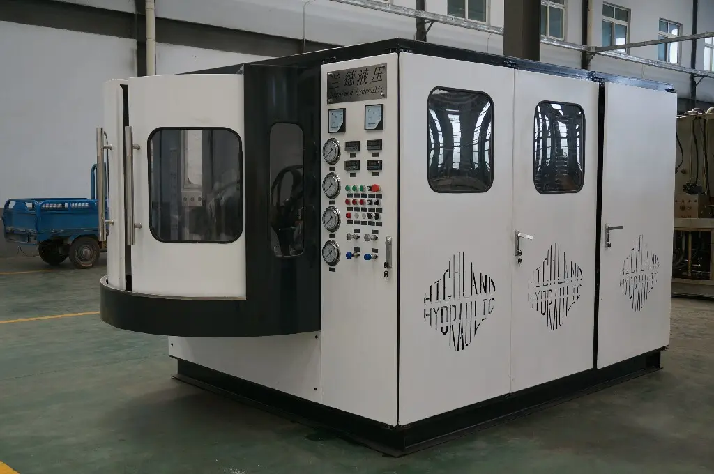 Hydrostatic Motor 0-1500r/min by Highland Hydraulic 7