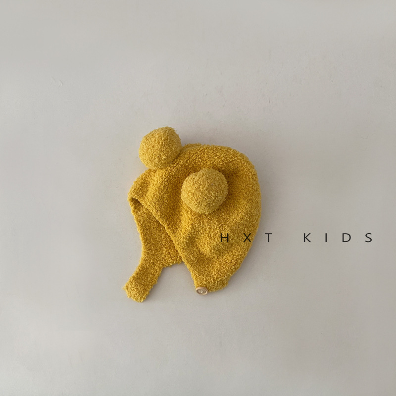 Ins Koreanischer Stil Baby-Ohrenschützer Herbst und Winter Plüsch warmes kleines Monat altes Baby Kontrastfarbe Doppelkugelhut Winter 5