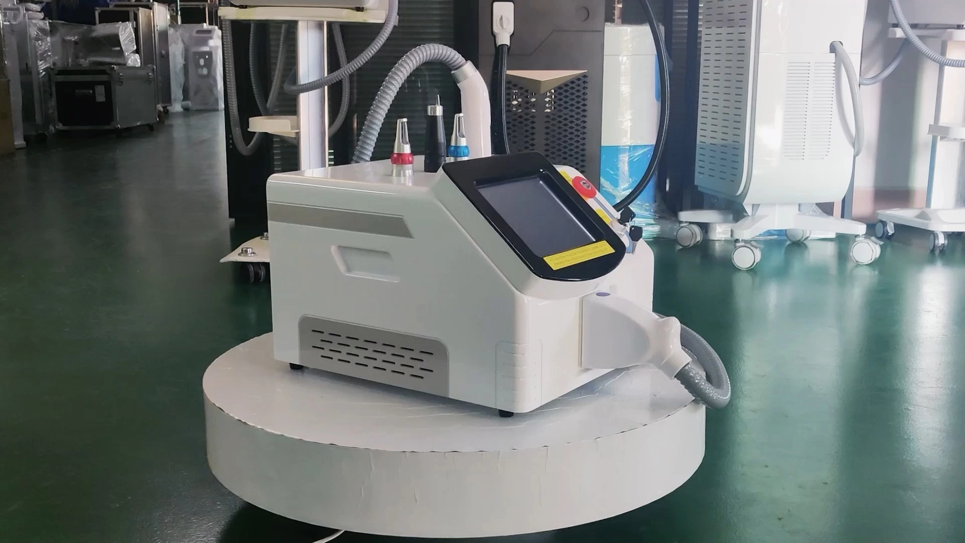 Karbon Peel Makinesi Nd Yag Karbon Peeling Epilasyon Lazer Dövme Silme Makinesi 1