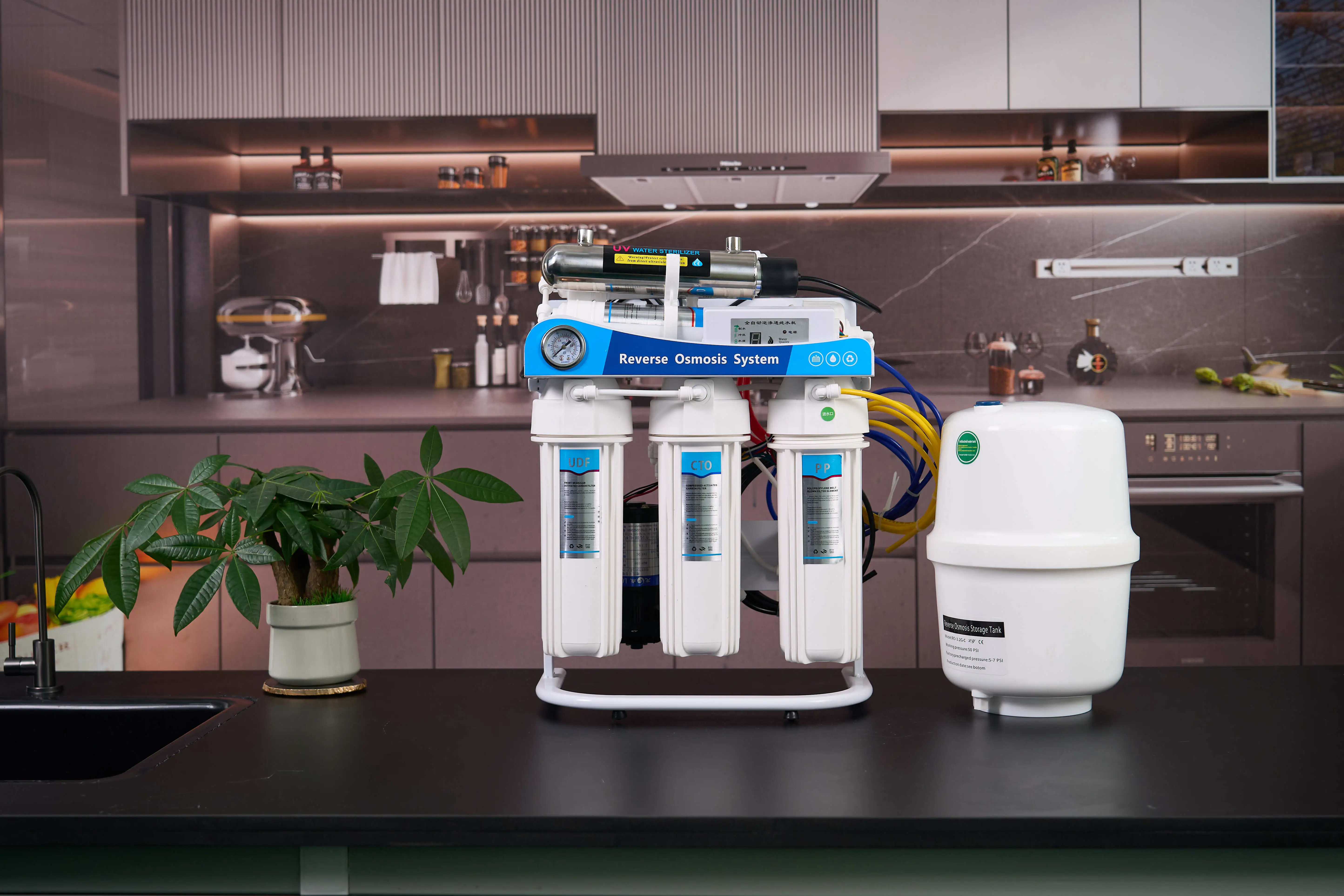 6-stufiges 100-G-Wasserreinigungssystem mit UV-Licht für den Heimgebrauch 1