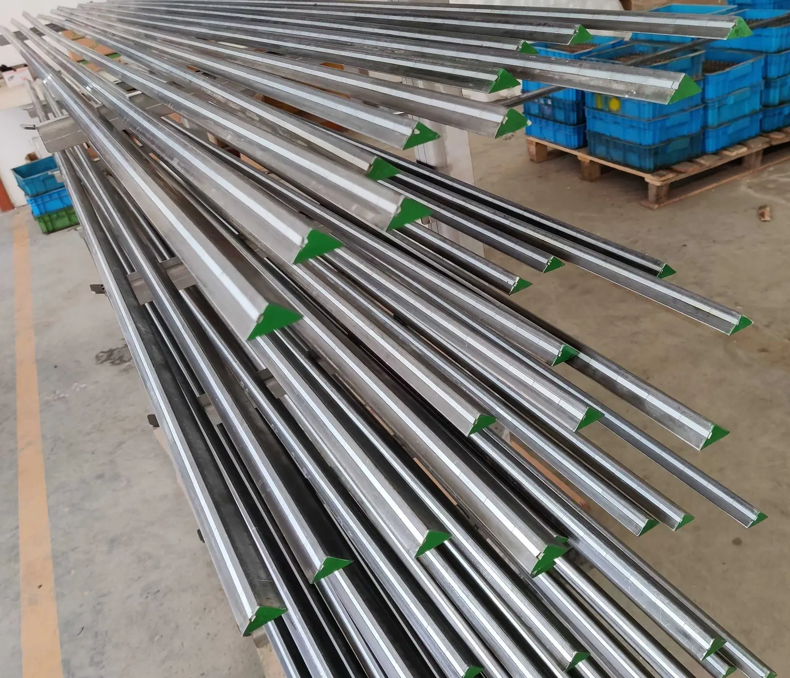 Magnetic Metal Strips by SAIXIN-1 3