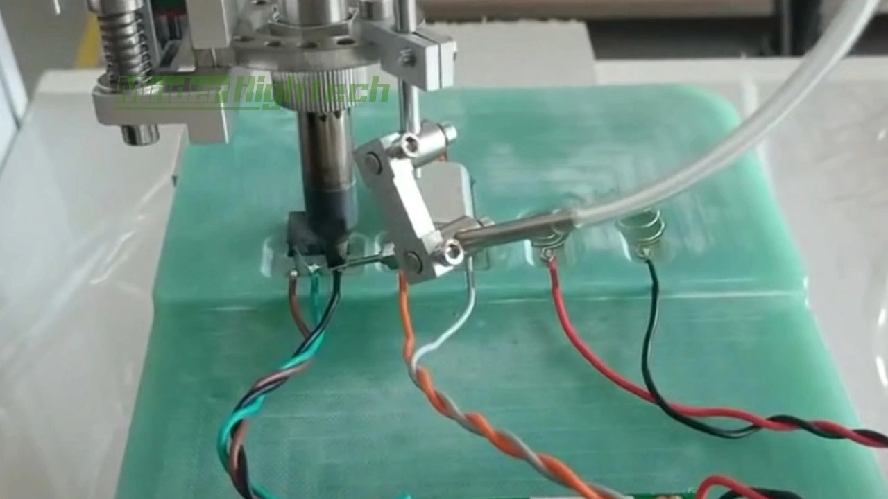 Automatic Soldering Robot / Soldering Machine MD53311R 1