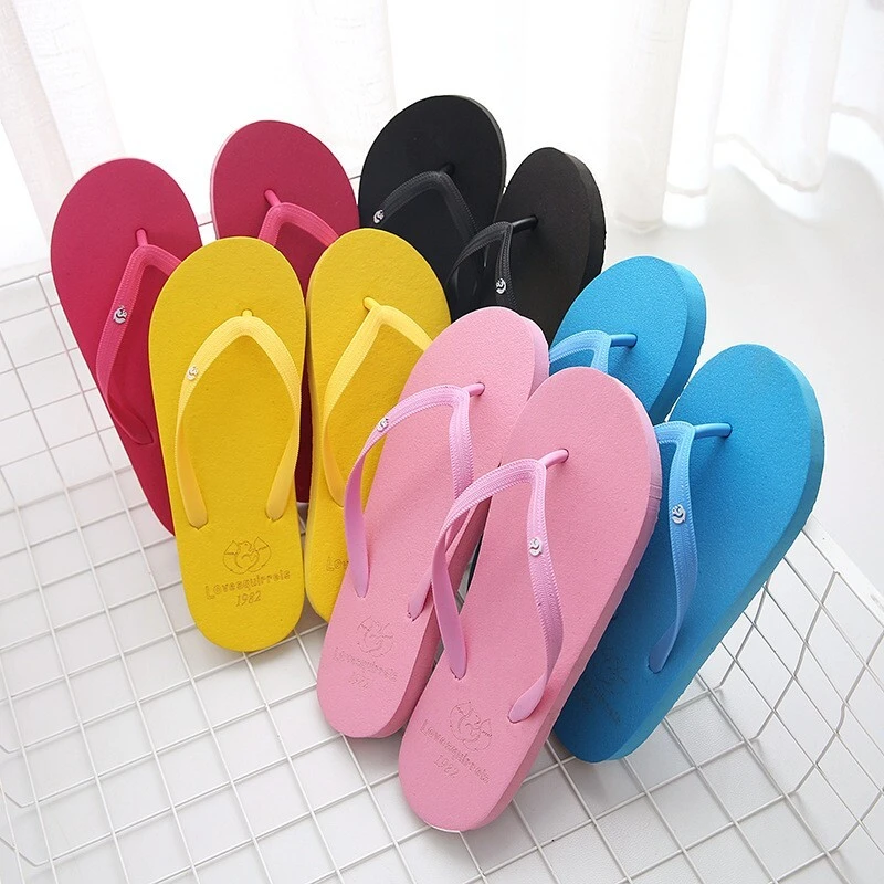 Fabricant de pantoufles tongs en gros & Fournisseur 1