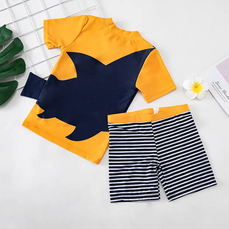 Pro prodejce sportovních plavek vyjednávají společnost Lanteng Sportswear 2