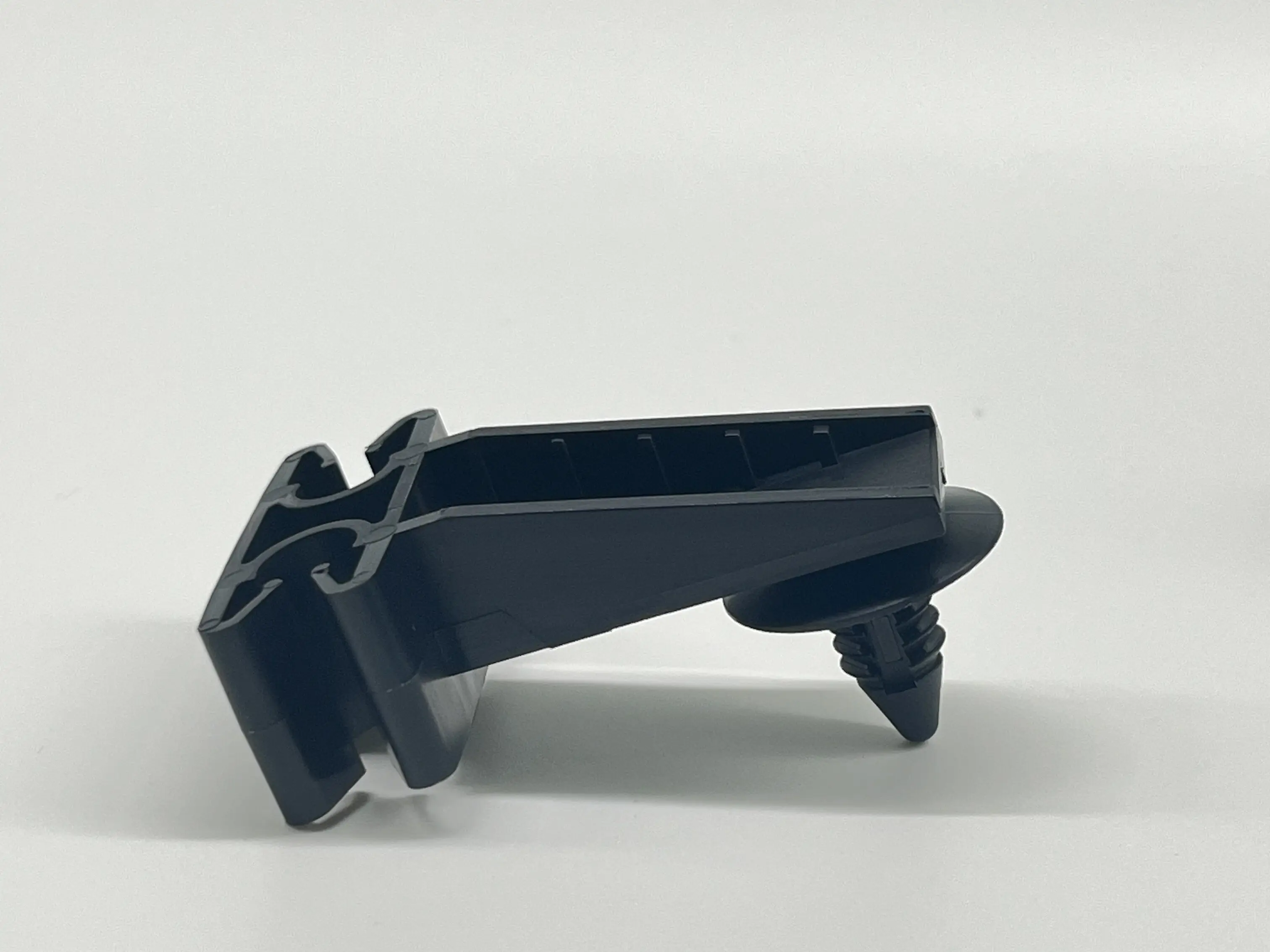 Molded Automotive Parts by Pioneer Plastech 5