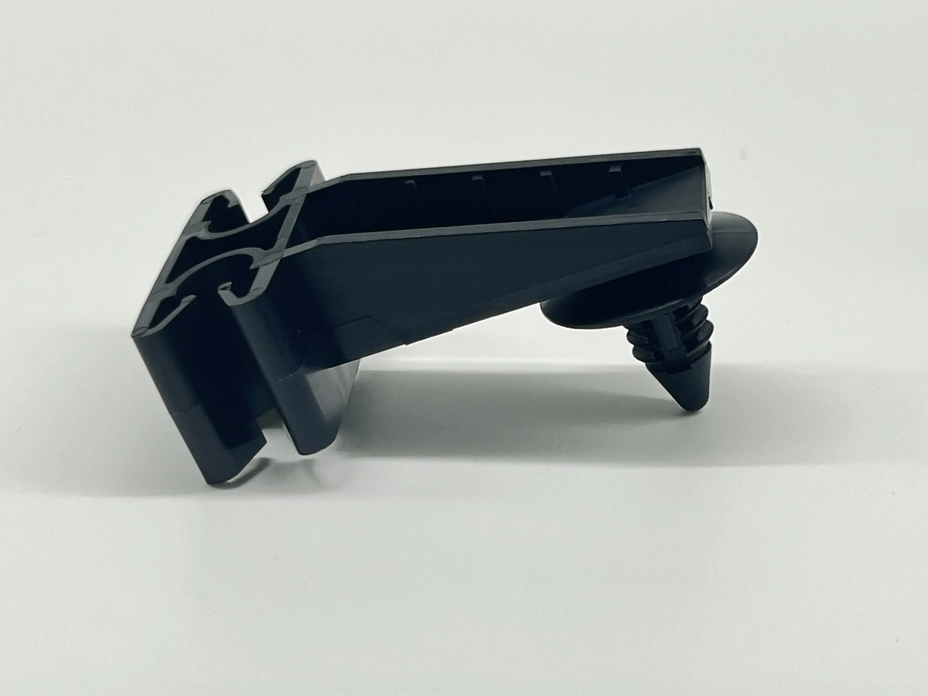 Molded Automotive Parts by Pioneer Plastech 6