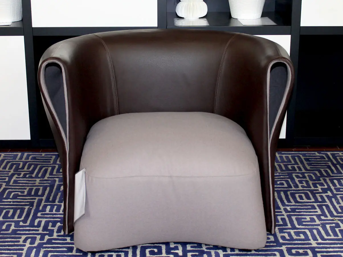 Contemporary Sofa Set S46 by HENYANG 3