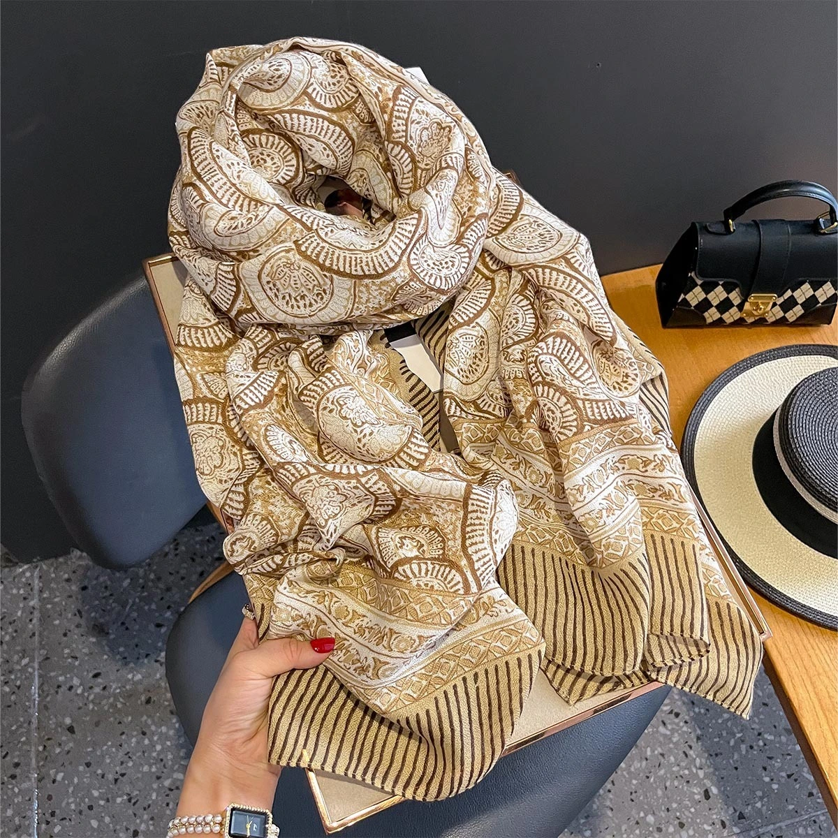 Amazon Yiwu Winter Geometry Printed Cotton Shawl Warm Headscarf C2175 1