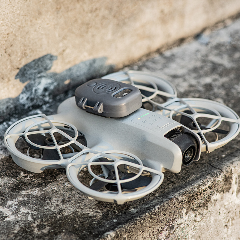 Sistema de alarma para drones STARTRC para DJI Neo basado en Apple Find My 2