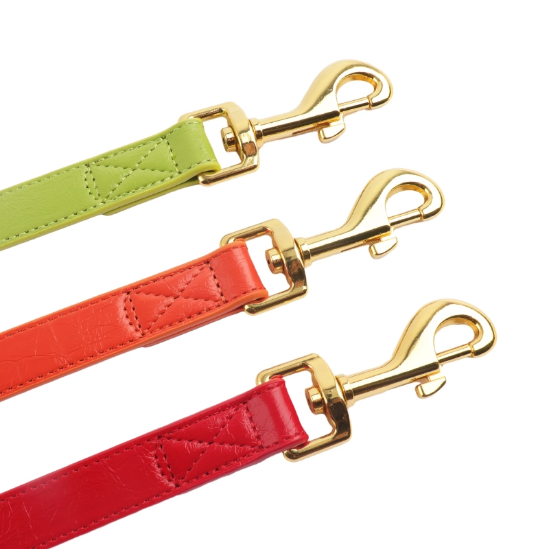 PAIRUIPETS Wholesale PU Safety Dog Leash with Seat Belt Buckle – 2-in-1 Leash & Car Safety Belt  Multi-functional Design 1