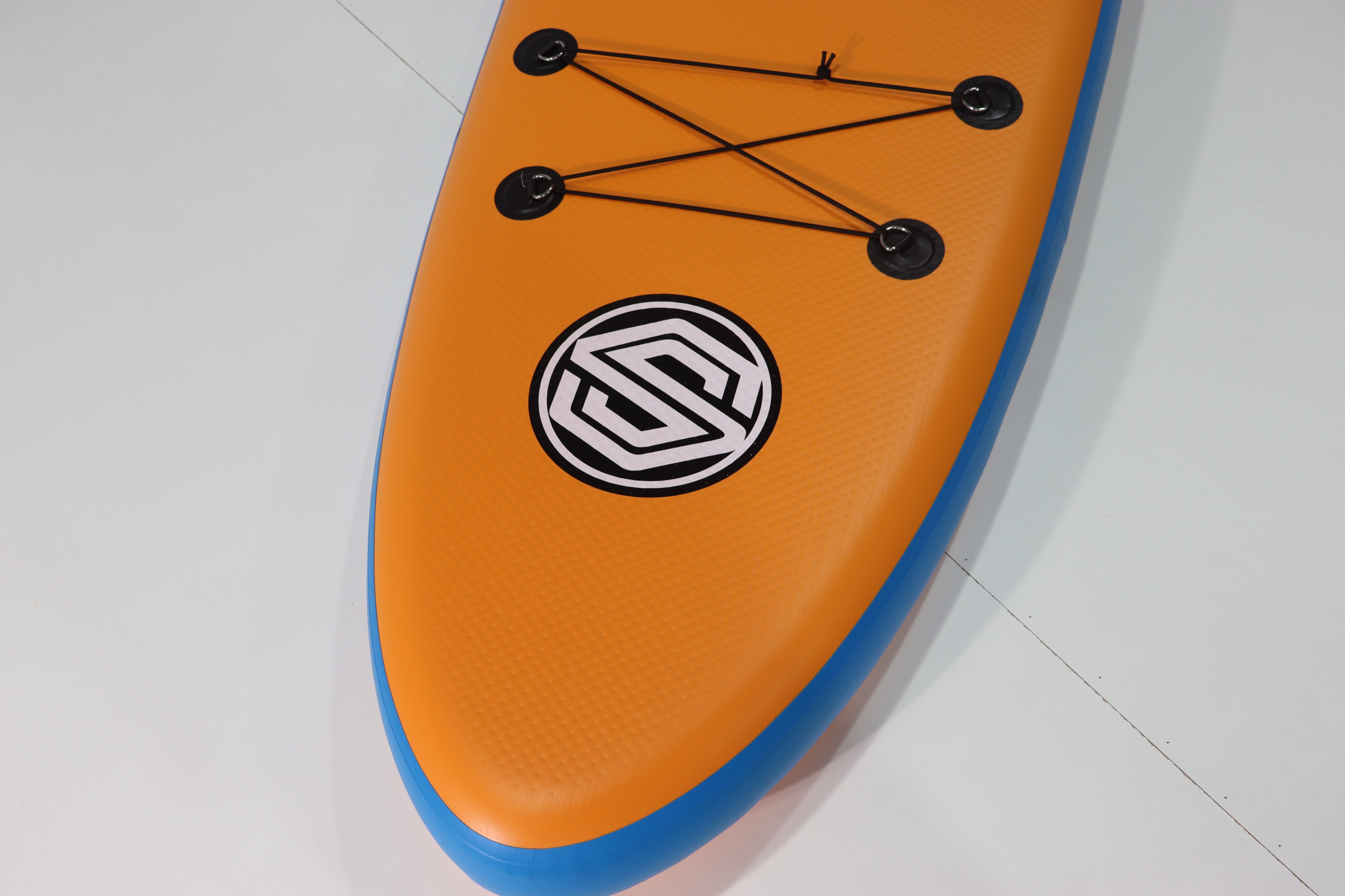 Planche de stand up paddle personnalisée pour les sports nautiques et les loisirs 3