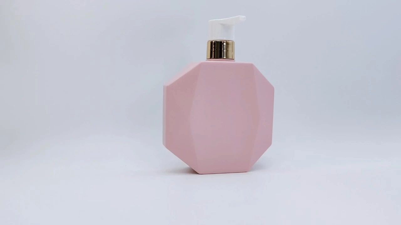 Glamorous 500ml PE/PET Plastic Pink Ladies' Grooming Skincare Packaging Body Lotion Bottle 1