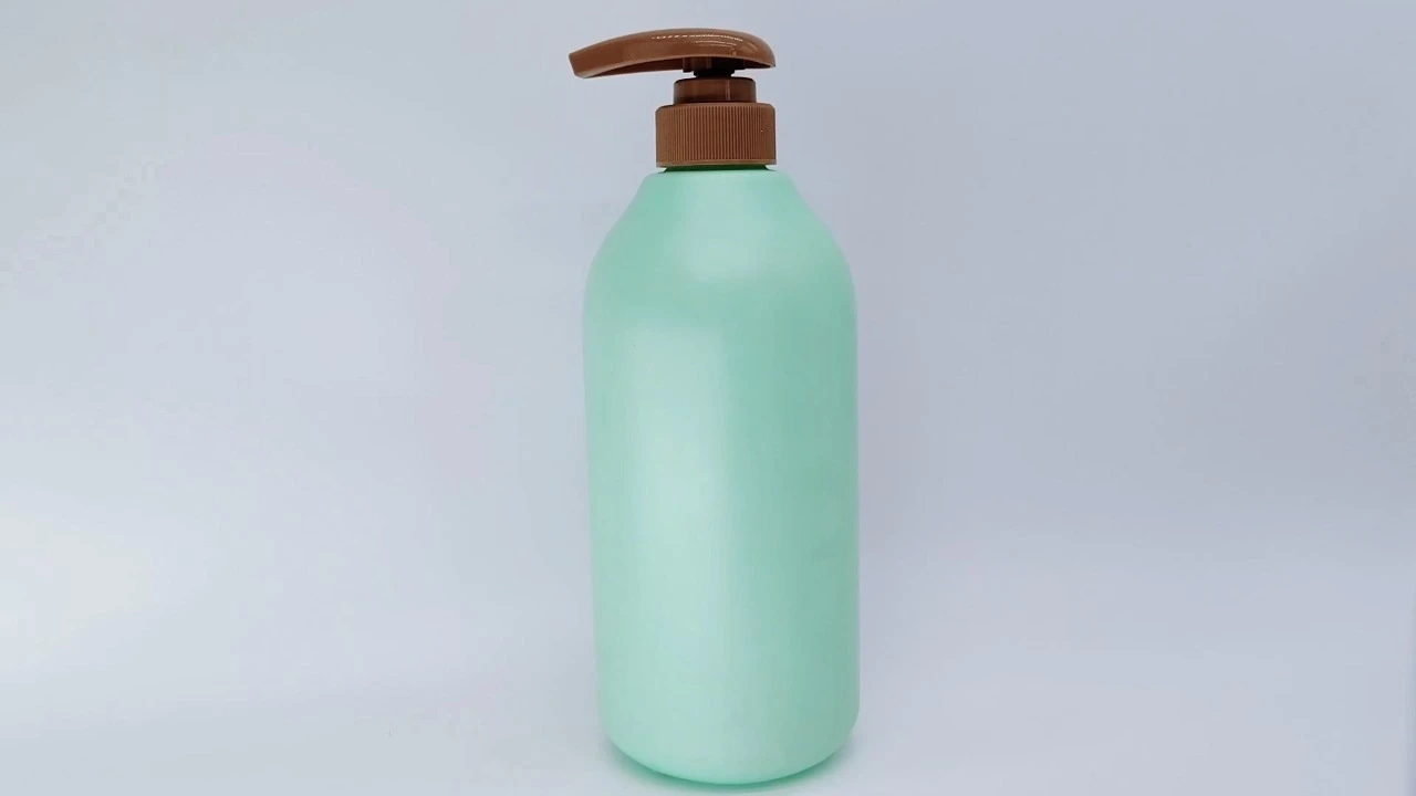 Glamorous 800ml PE SkinCare Packaging Body Lotion Bottle 1