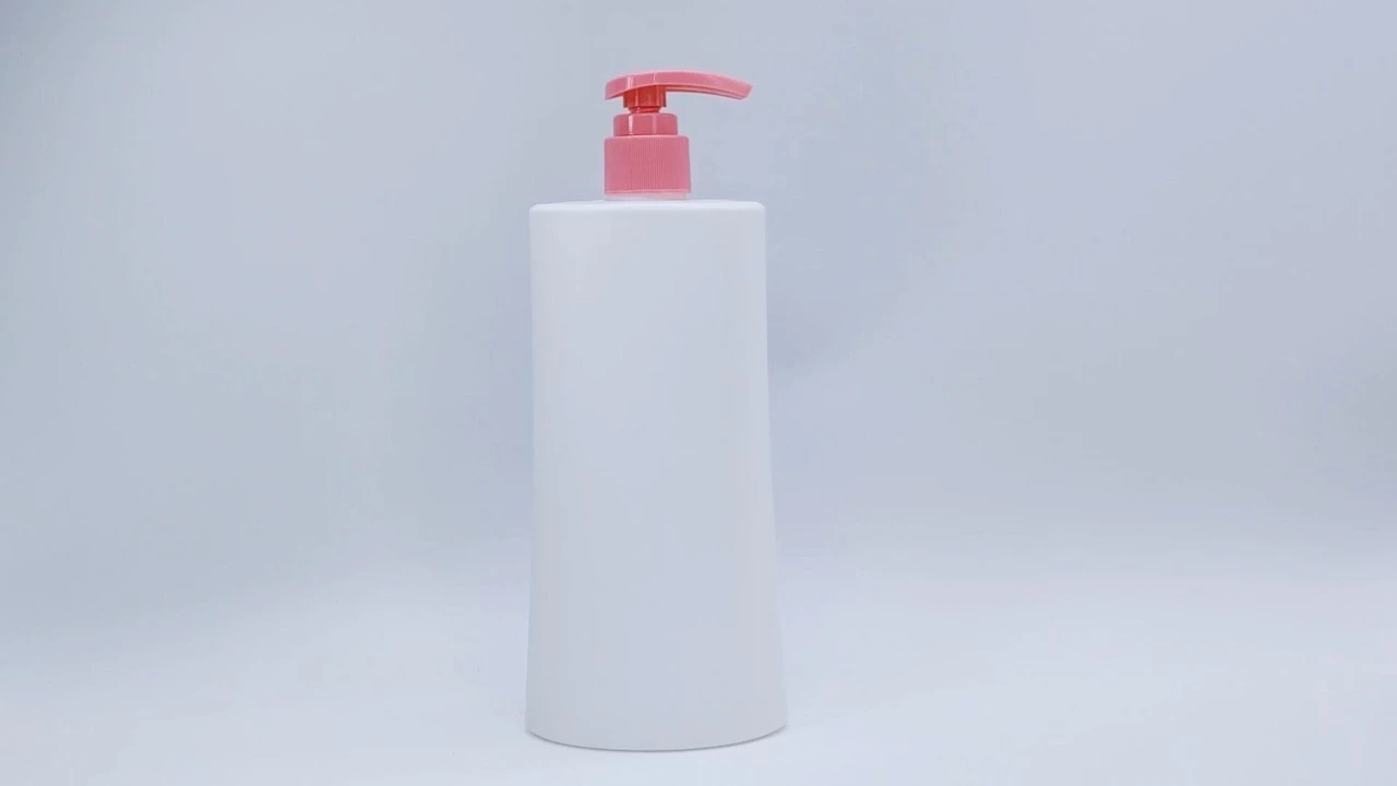 Glamorous 400ml PE/PET Skincare Packaging BathingBody lotion bottle 1