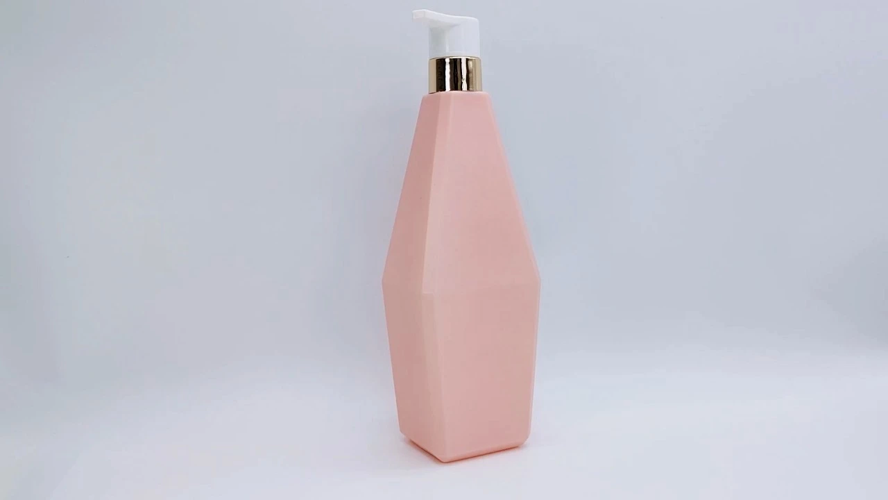 Glamorous 650ml PE/PET Pink Skin care Packaging Body lotion bottle 1
