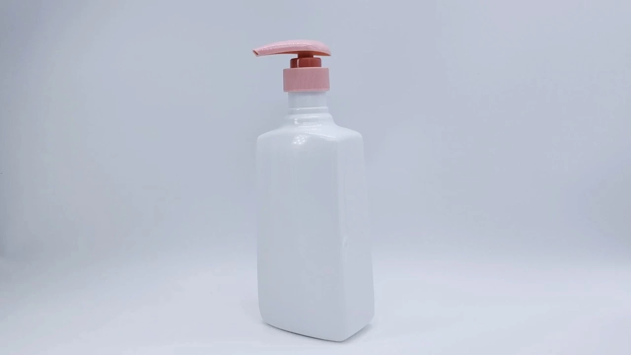 Glamorous 680ml PE/PET skin care packaging body lotion bottle. 1