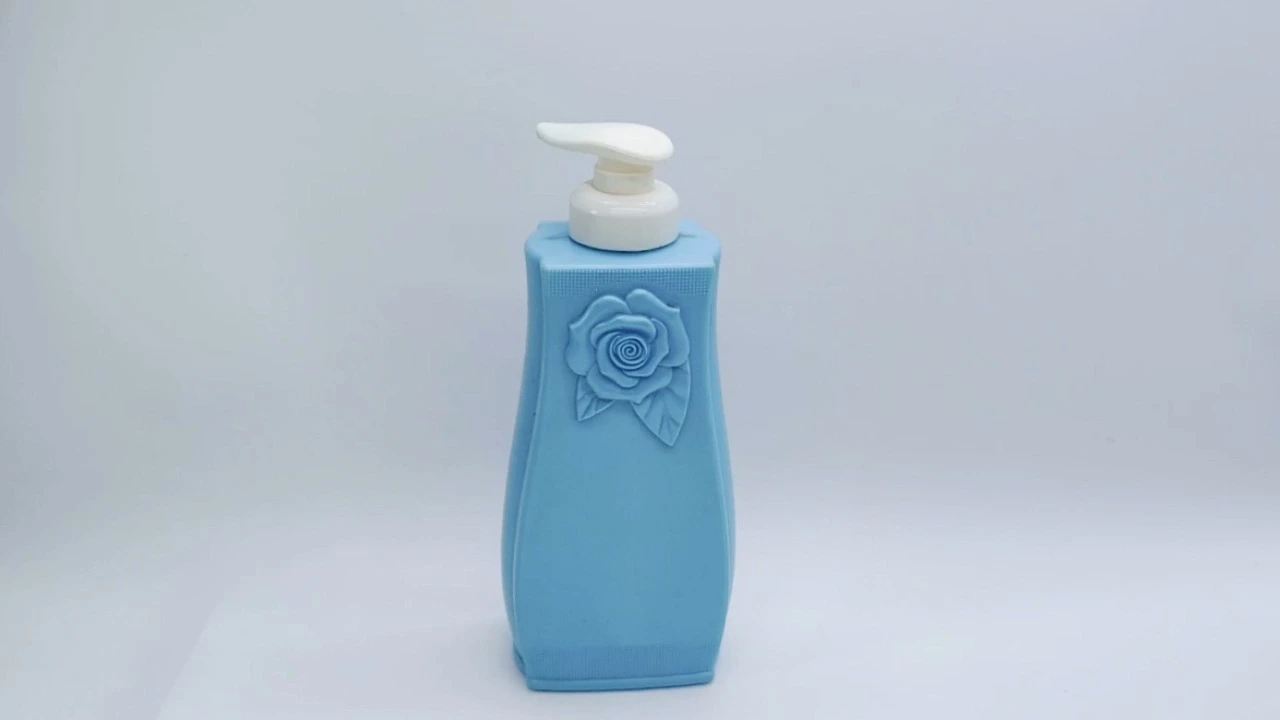 Glamouröse 750 ml blaue PE/PET-Körperlotionflasche für Hautpflegeverpackungen 1