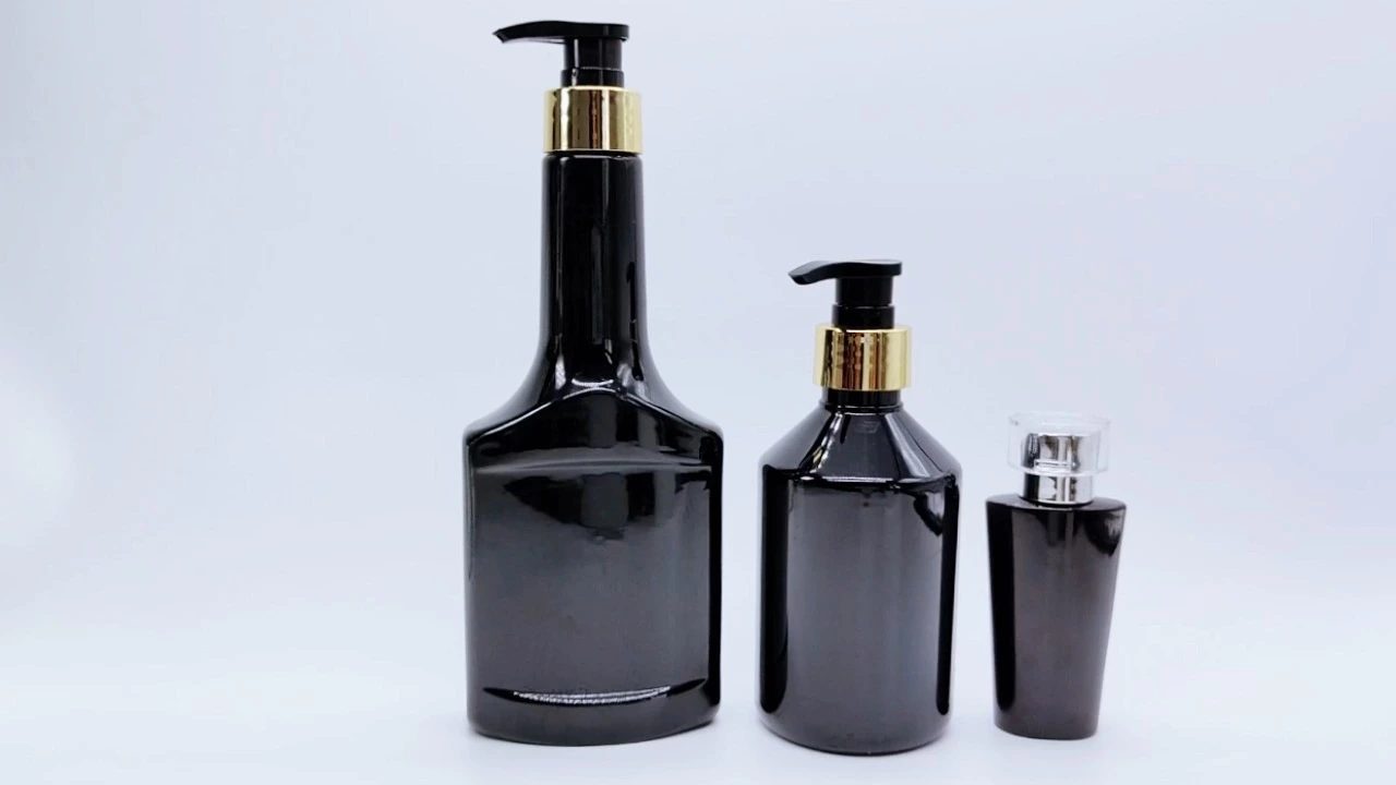 Glamorosa botella de loción corporal negra de PE/PET de 50 ml/300 ml/390 ml para el cuidado de la piel. 1