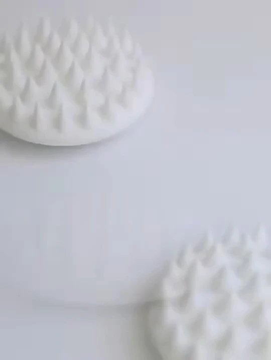 WHITE-PETKIT Grooming Brush for Shedding and Grooming No Scratching Gentle Silicone Massage Comb for Dogs Pet Supplies 1