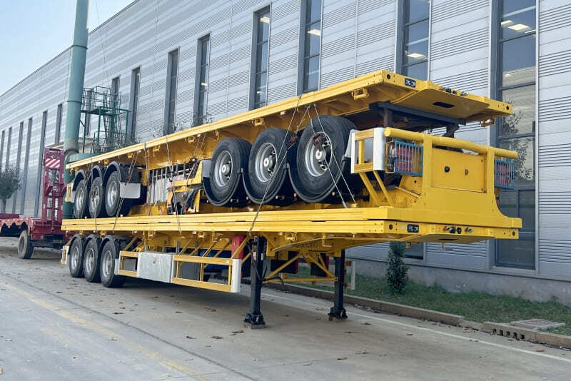 DongXu Vehicle 3 Units Tri Axle 40 Ft Flatbed Trailer is gonne be ship to Sierra Leone 2