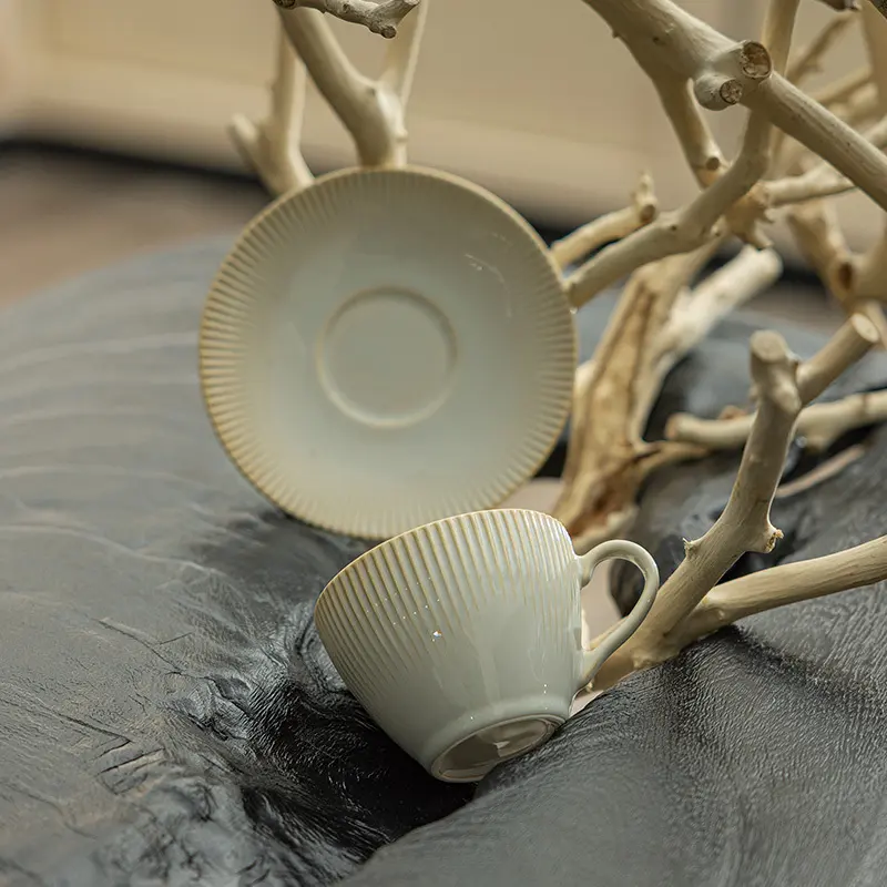 Two Eight Porcelain Dinner Set PORCELAINaluminum Foil 8