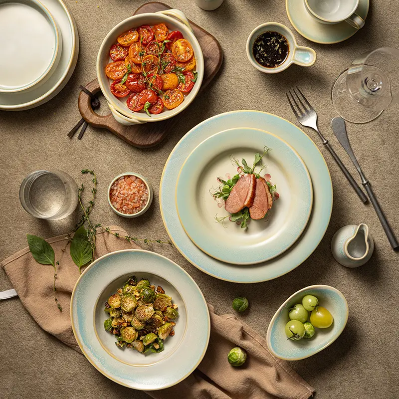 Two Eight 40 Piece Porcelain Dinnerware Set 100 SETS 40 Piece Porcelain Dinnerware Setinquire Now 4