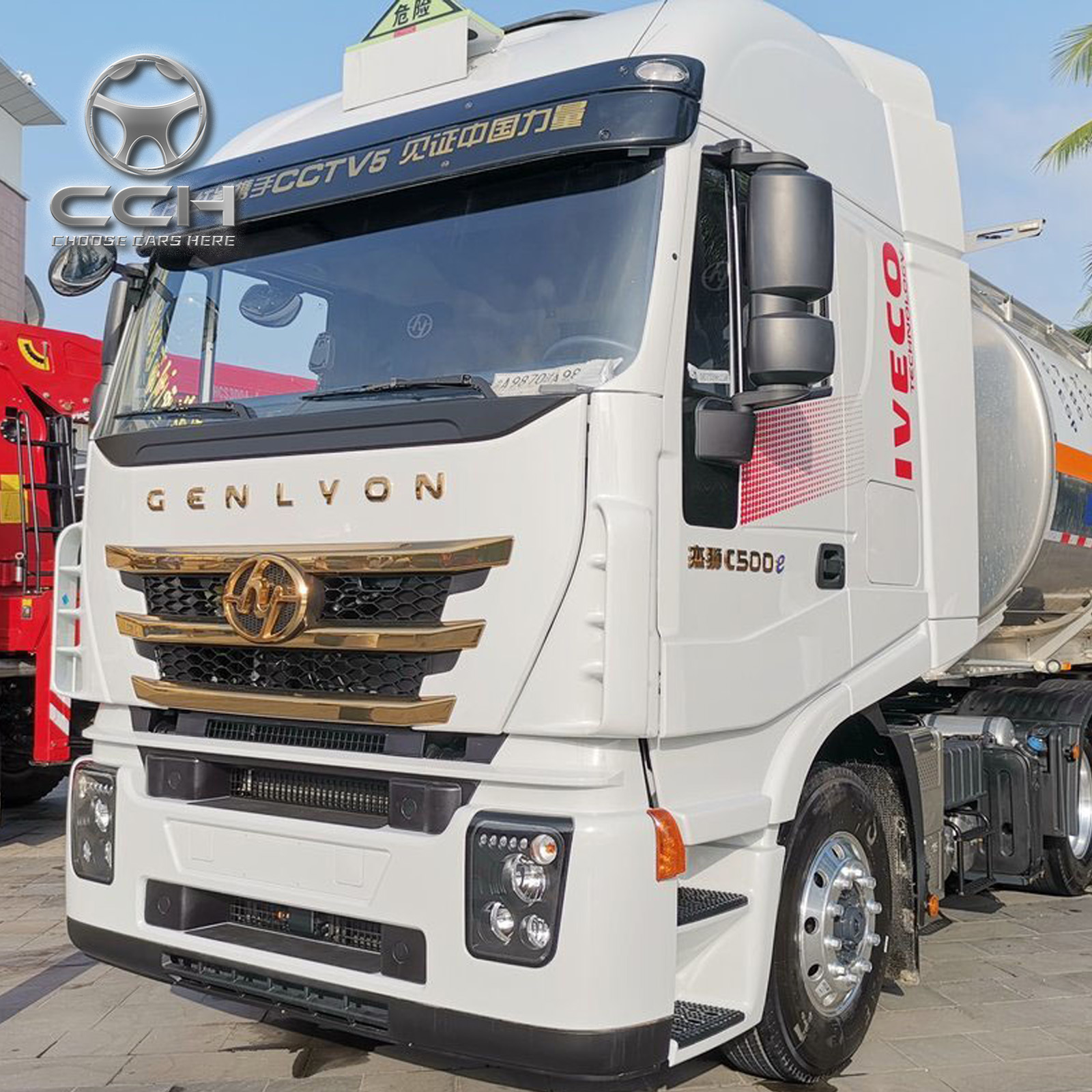 I-SAIC Hongyan GENLYON C500e I-Heavy Truck Tractor 450 HP 6X4 AMT enopende Wangempela Alikho I-overhaul emhlophe I-Automatic High Quality Intelligent Hazardous Chemical Tractor (Tank Integration) ethengiswayo 5